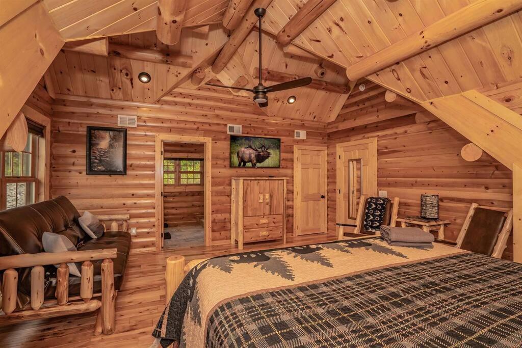 Roaring Fork Lodge 蓋特林堡 外观 照片