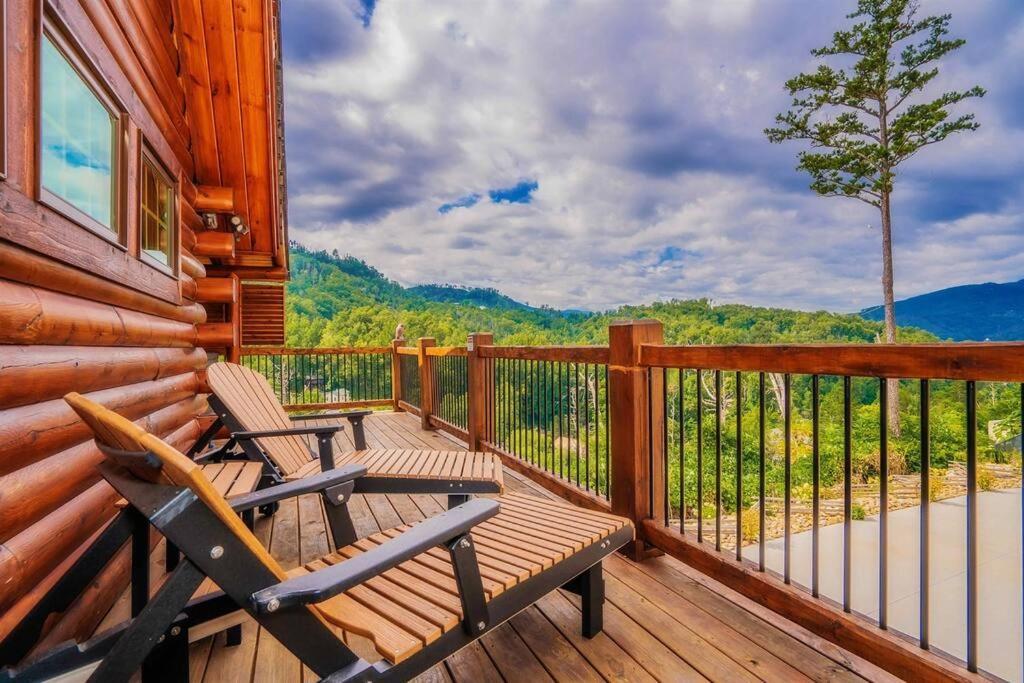 Roaring Fork Lodge 蓋特林堡 外观 照片