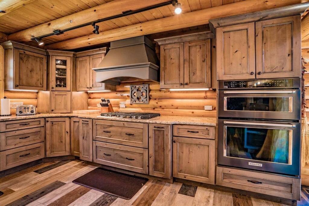 Roaring Fork Lodge 蓋特林堡 外观 照片