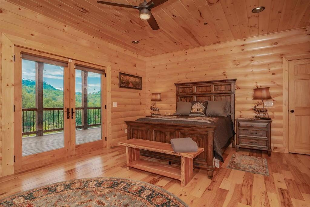 Roaring Fork Lodge 蓋特林堡 外观 照片