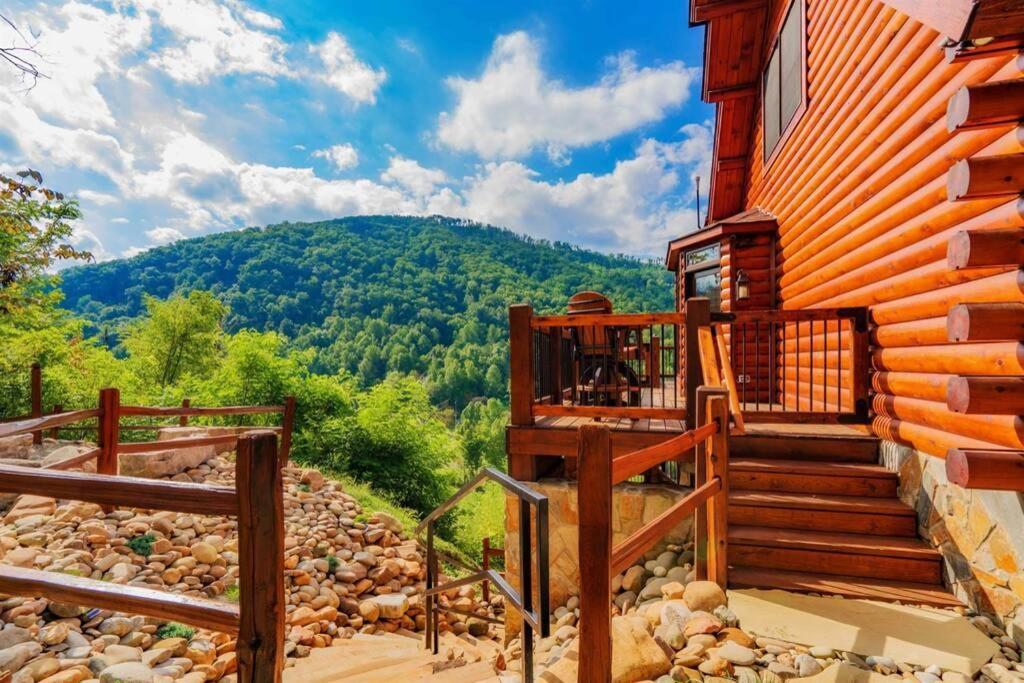 Roaring Fork Lodge 蓋特林堡 外观 照片