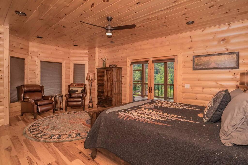 Roaring Fork Lodge 蓋特林堡 外观 照片